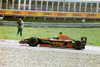 jos-arrows-a22-zandvoort-14.jpg (395168 bytes)